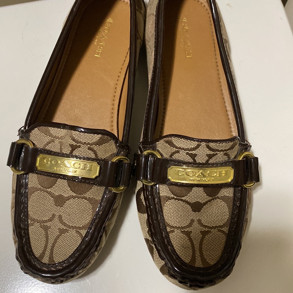 Coach Felisha flats
